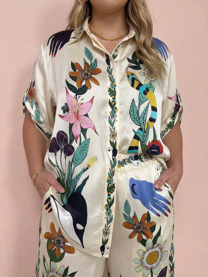 Nika | Resort Vibes Satin unique print shirt &amp; trousers set Fit